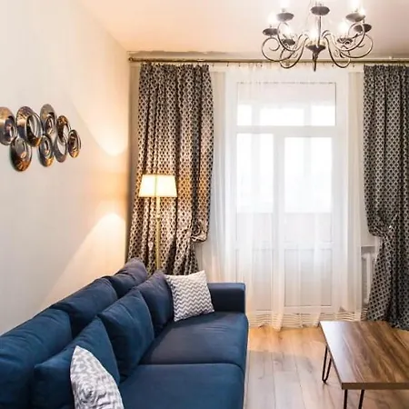 біля оперного центр краща локація 2 кімнати Lejlighed Lviv