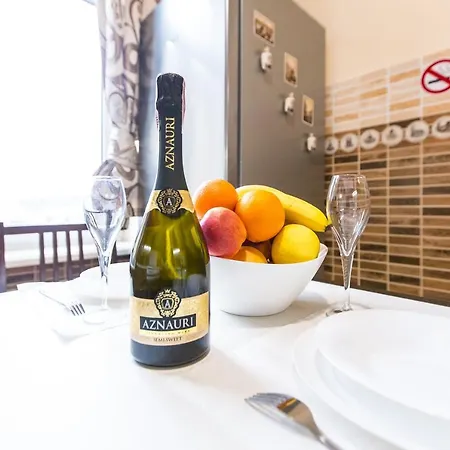 біля оперного центр краща локація 2 кімнати Lviv