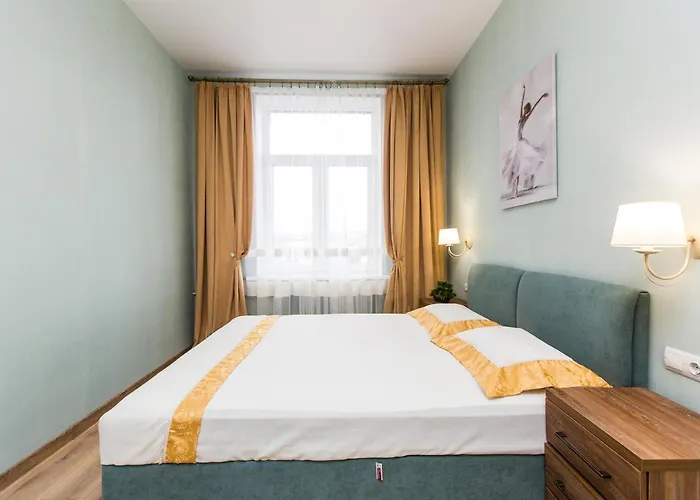 біля оперного центр краща локація 2 кімнати * Lviv