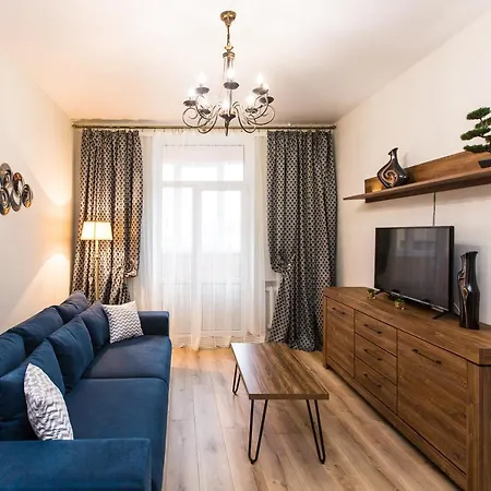 Apartment біля оперного центр краща локація 2 кімнати *