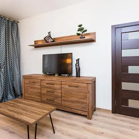 Apartment біля оперного центр краща локація 2 кімнати