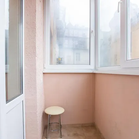 Apartmán біля оперного центр краща локація 2 кімнати Lvov