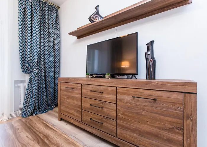 біля оперного центр краща локація 2 кімнати Leópolis