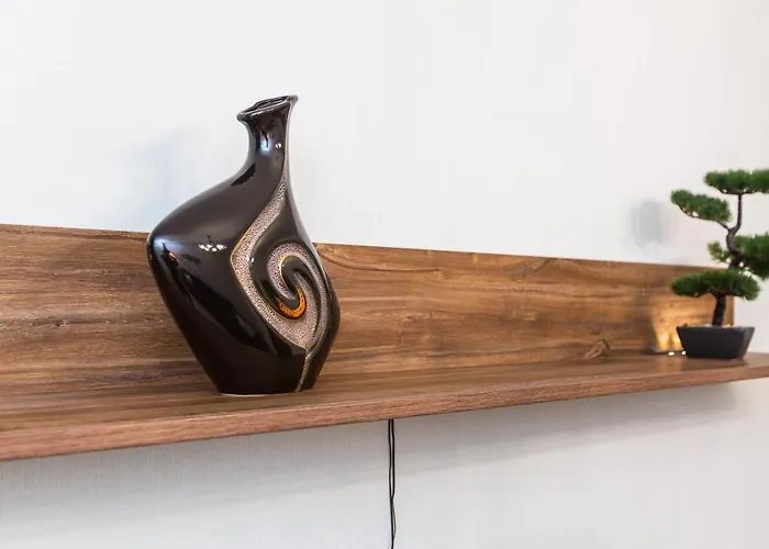 Apartamento біля оперного центр краща локація 2 кімнати *