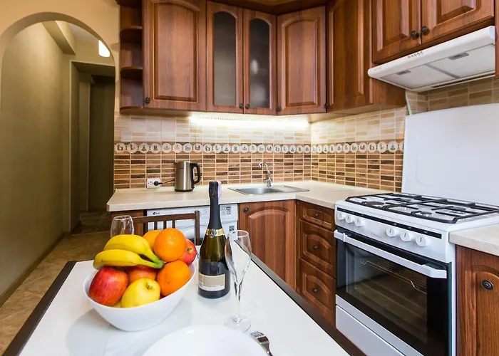 Apartamento біля оперного центр краща локація 2 кімнати *