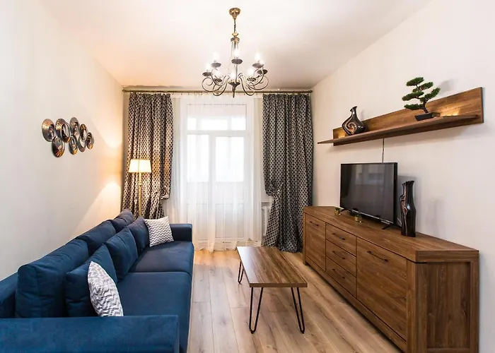 Apartamento біля оперного центр краща локація 2 кімнати *