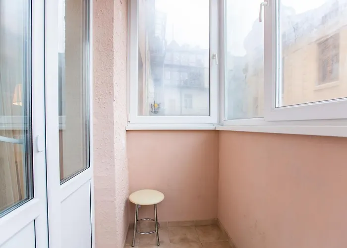 Apartamento біля оперного центр краща локація 2 кімнати Leópolis